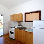 With Parking Space Tkon, Pasman - 8411 Apartman