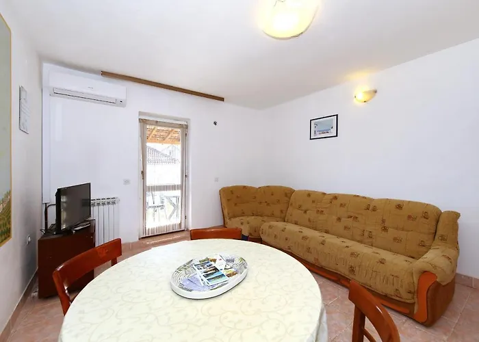 With A Parking Space Tkon, Pasman - 8411 تكون