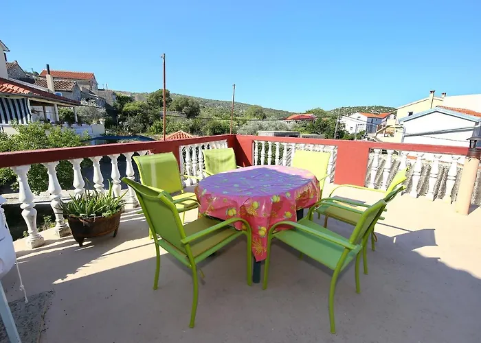 With A Parking Space Tkon, Pasman - 8411 تكون